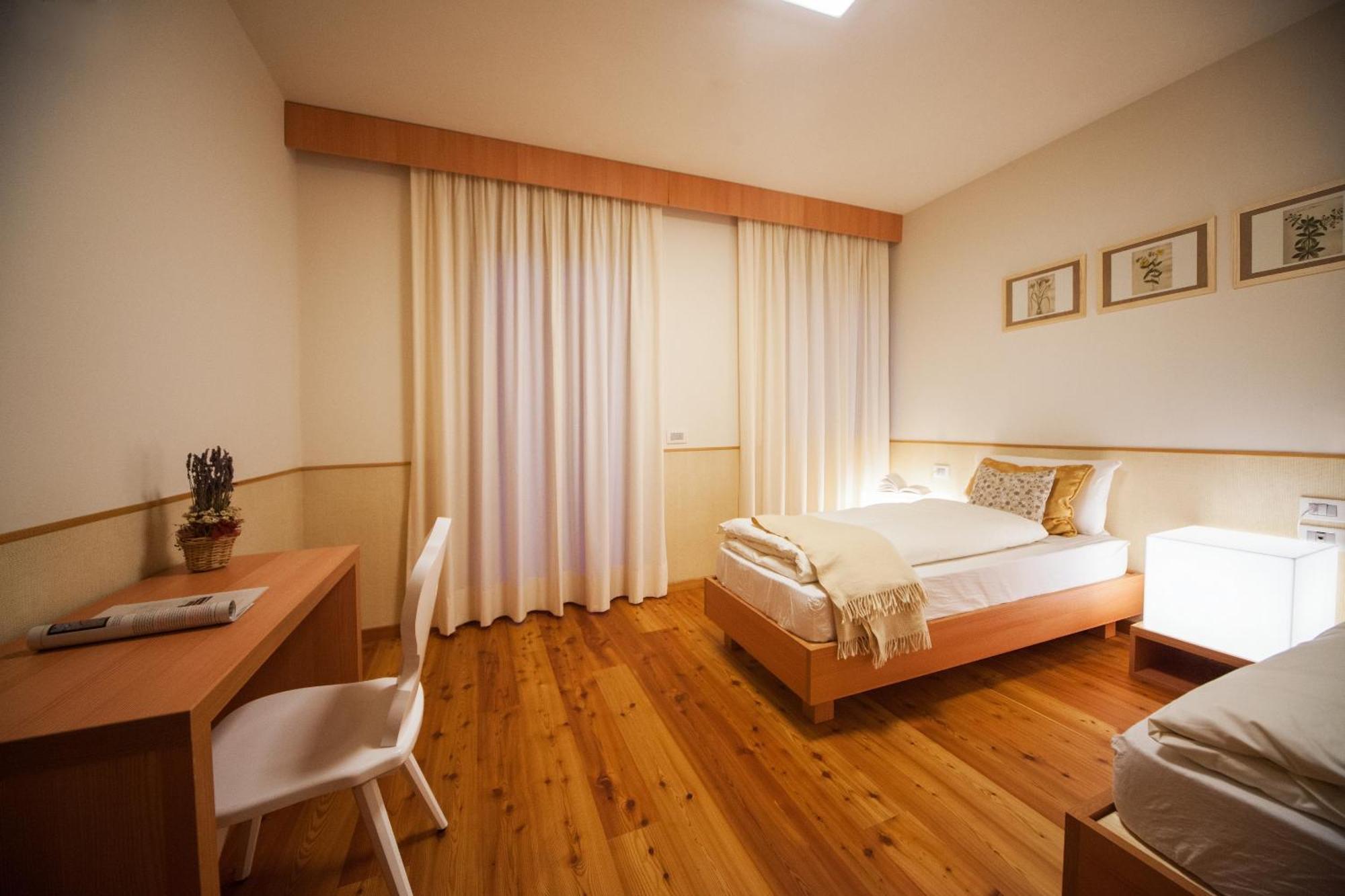 Hotel Lumen Falcade Zimmer foto